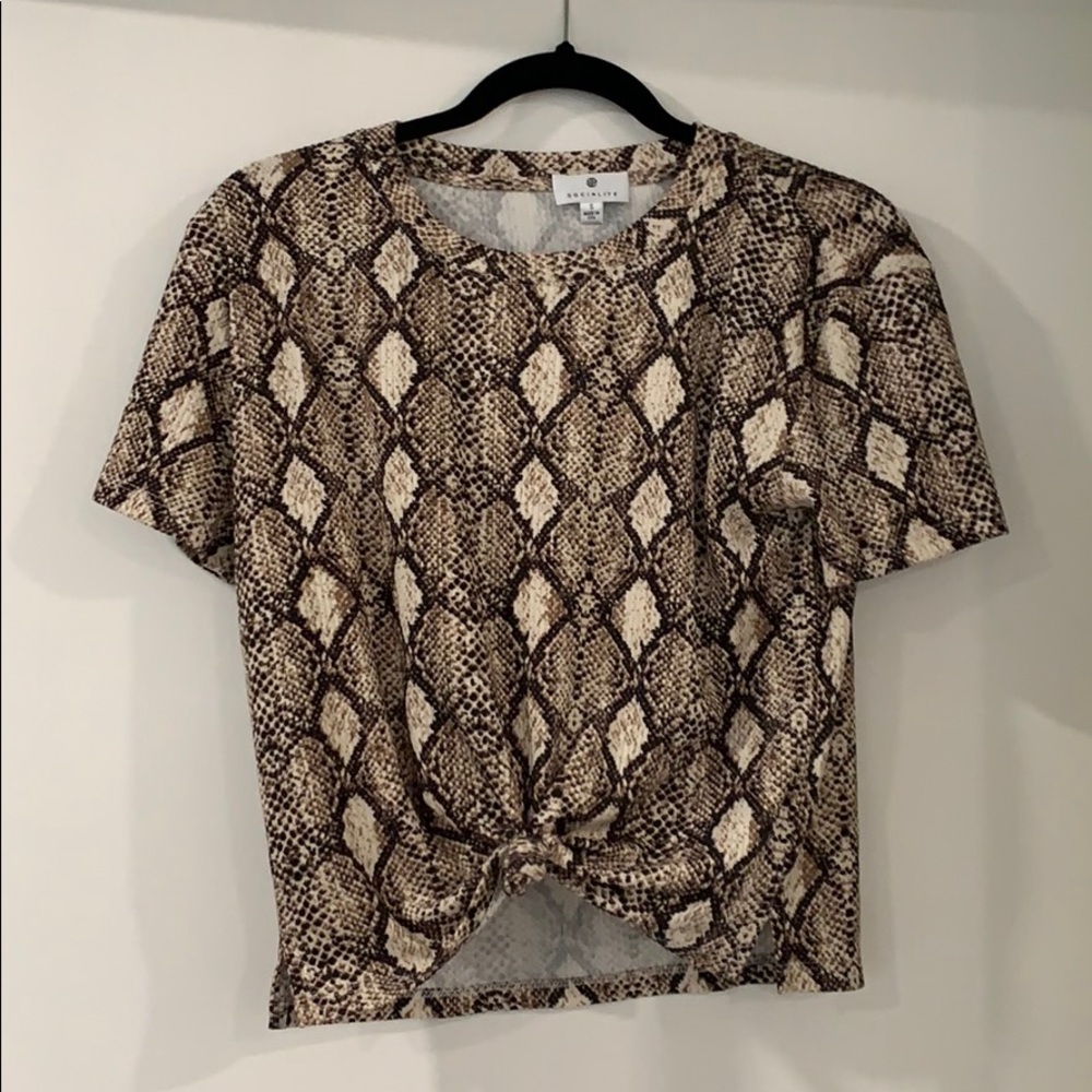 Snake print t shirt